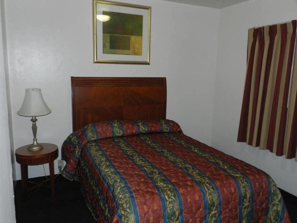 Starlite Motel Bellflower Bagian luar foto