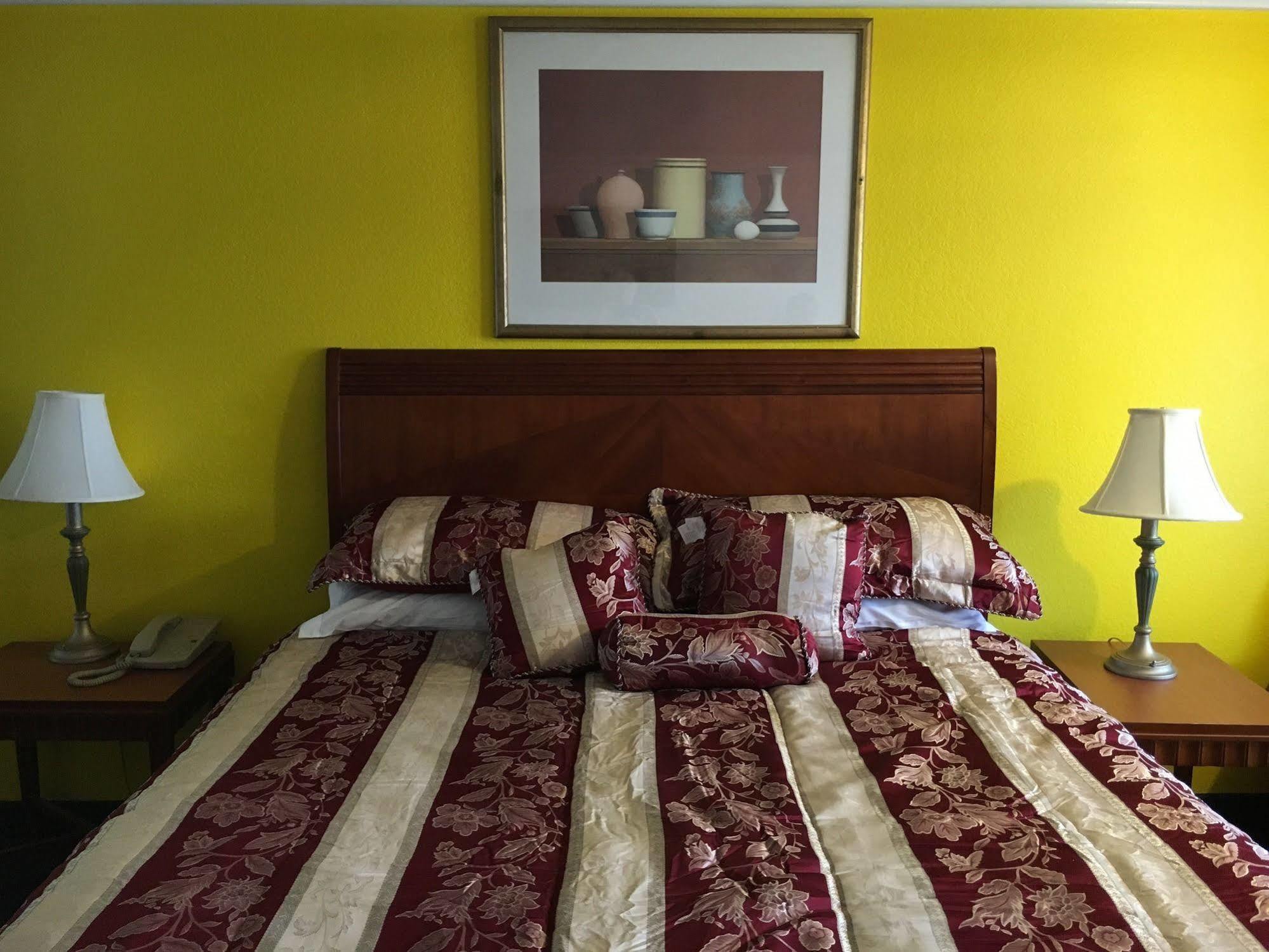 Starlite Motel Bellflower Bagian luar foto