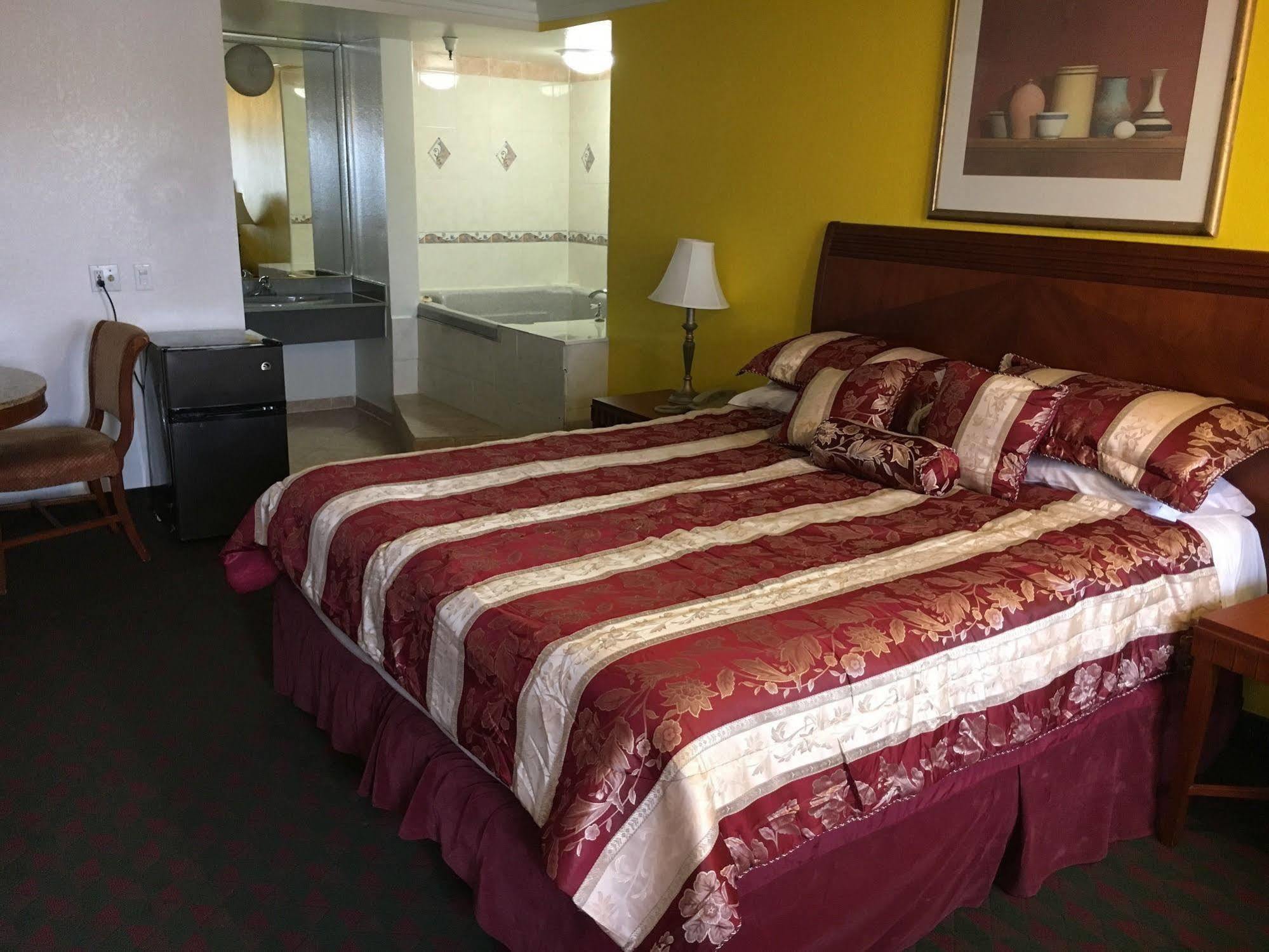 Starlite Motel Bellflower Bagian luar foto